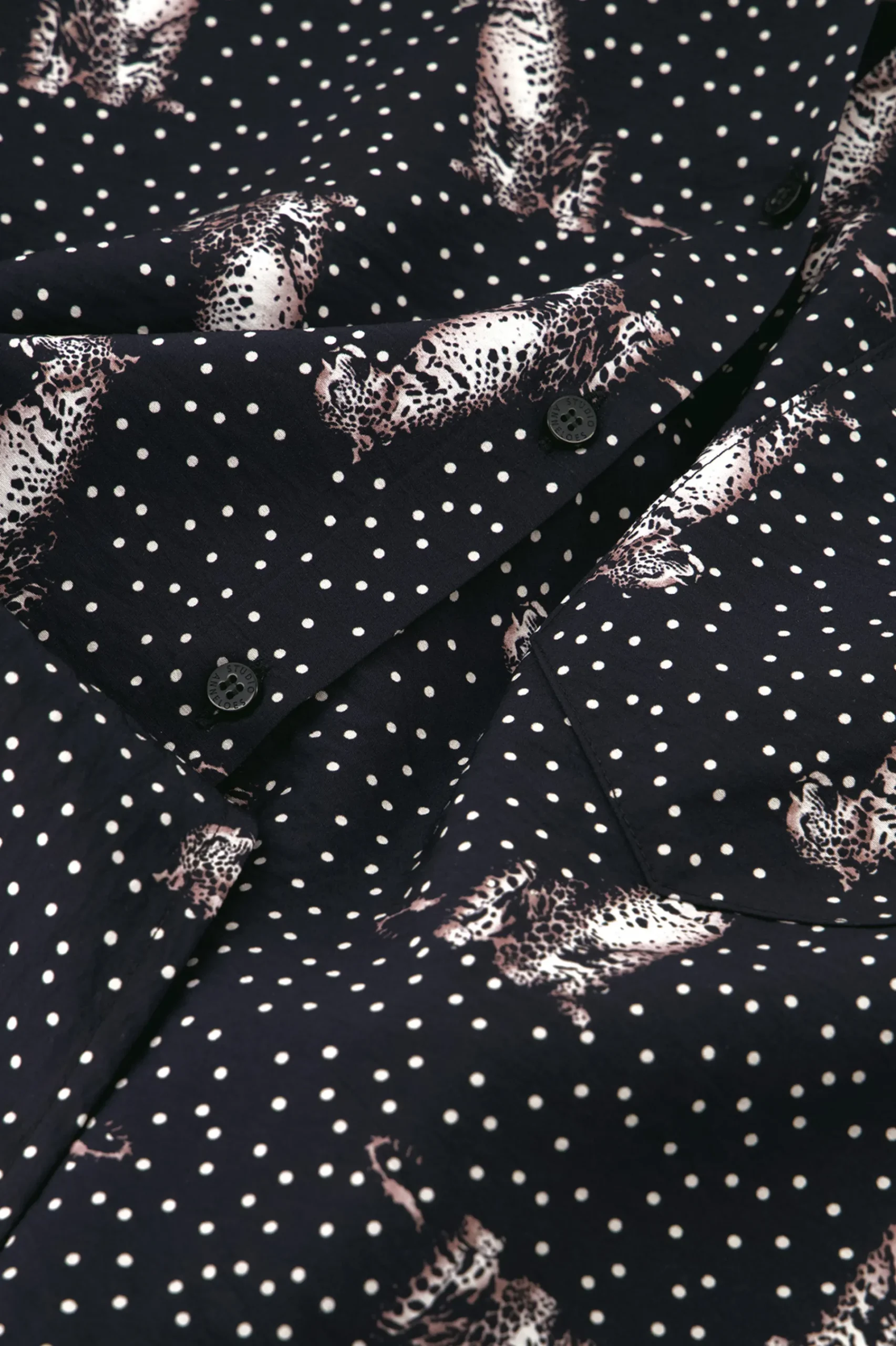 Studio Anneloes Dionne dot panther blouse -