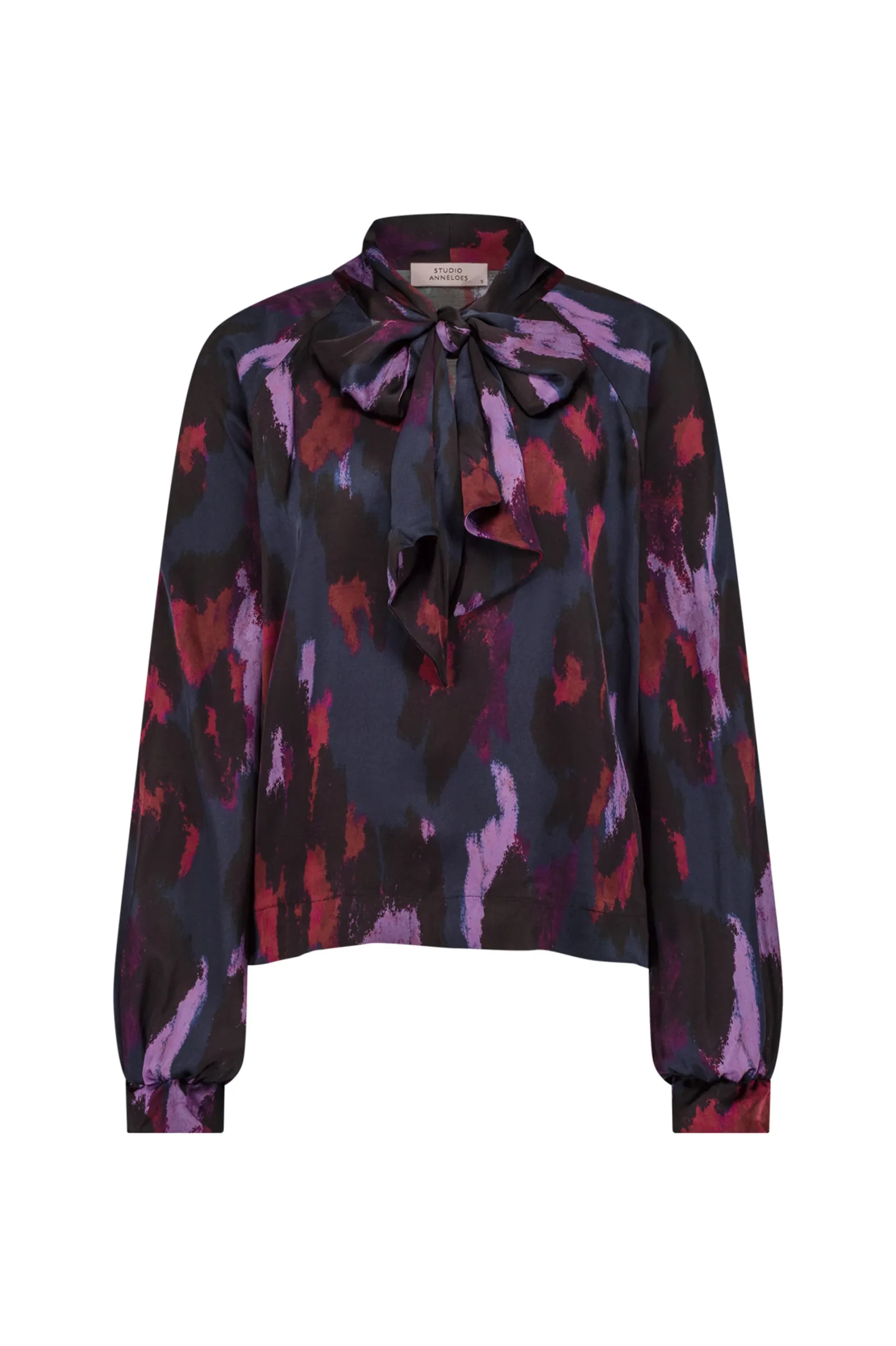 Studio Anneloes Frances satin leopard blouse -