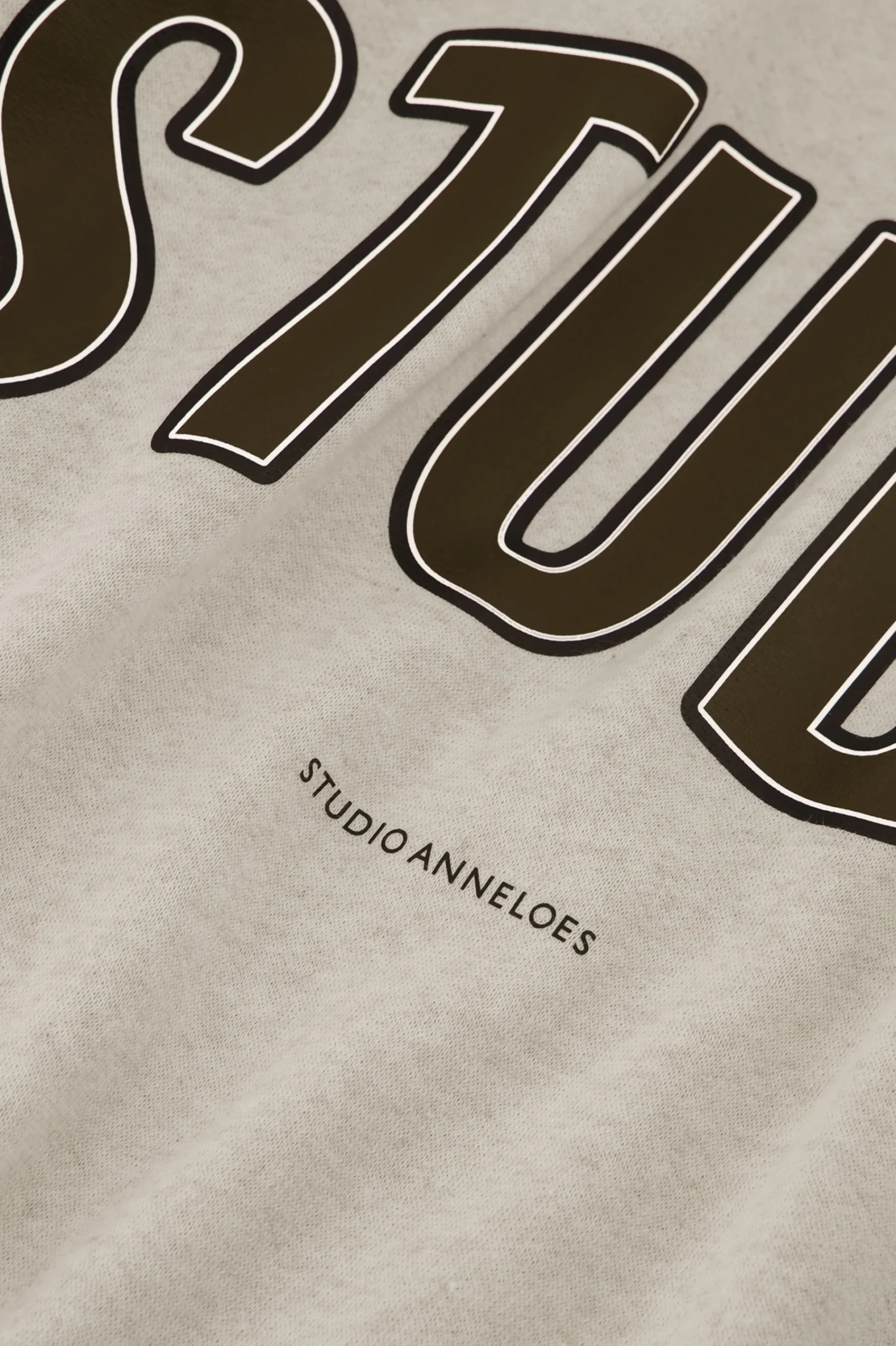 Studio Anneloes Puck logo sweater -