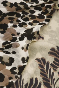 Studio Anneloes Triangle leopard crepe scarf -
