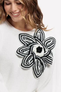 Studio Anneloes Valerie chunky flower pullover -