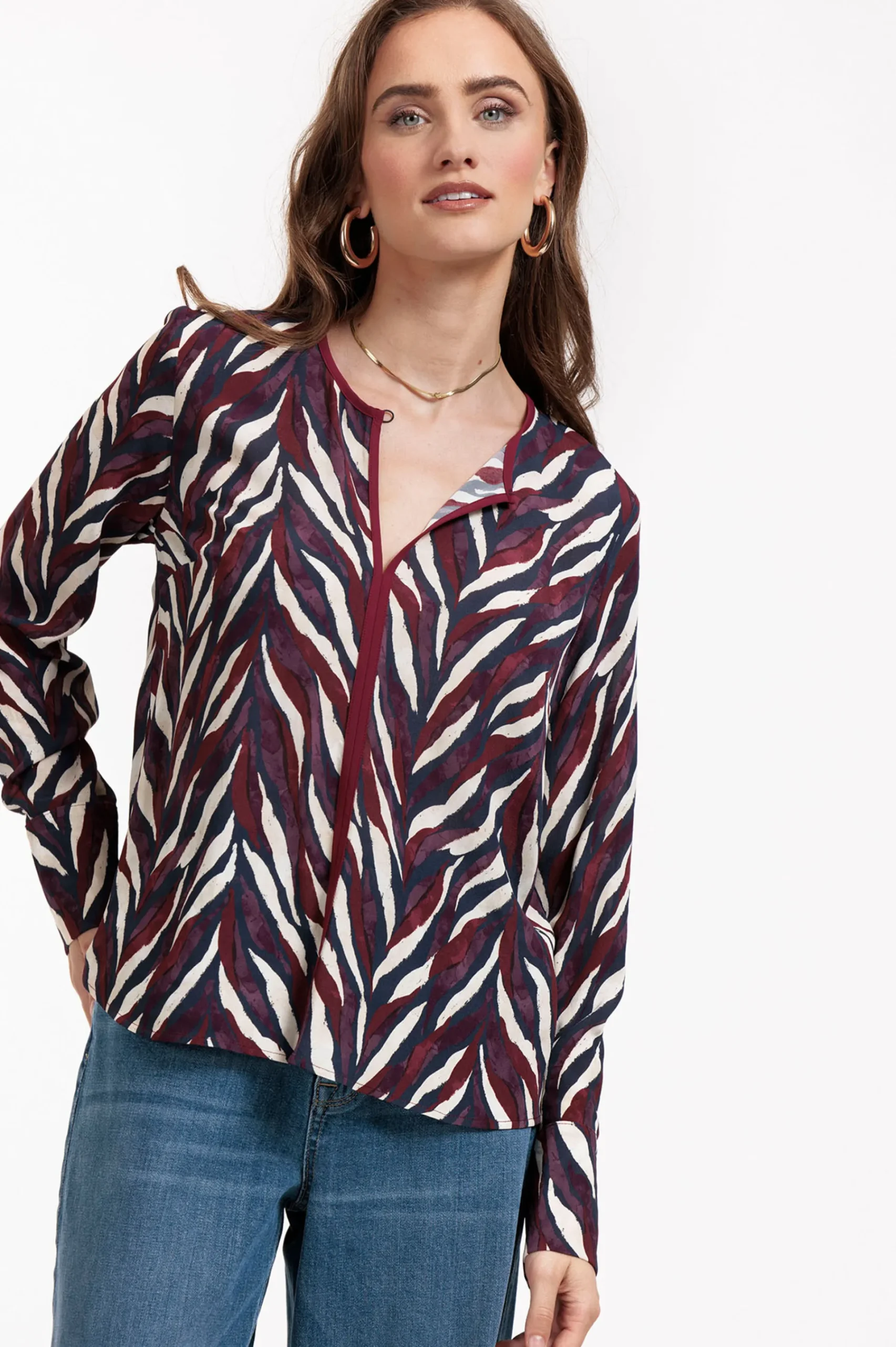 Studio Anneloes Veerle leaves crepe blouse -