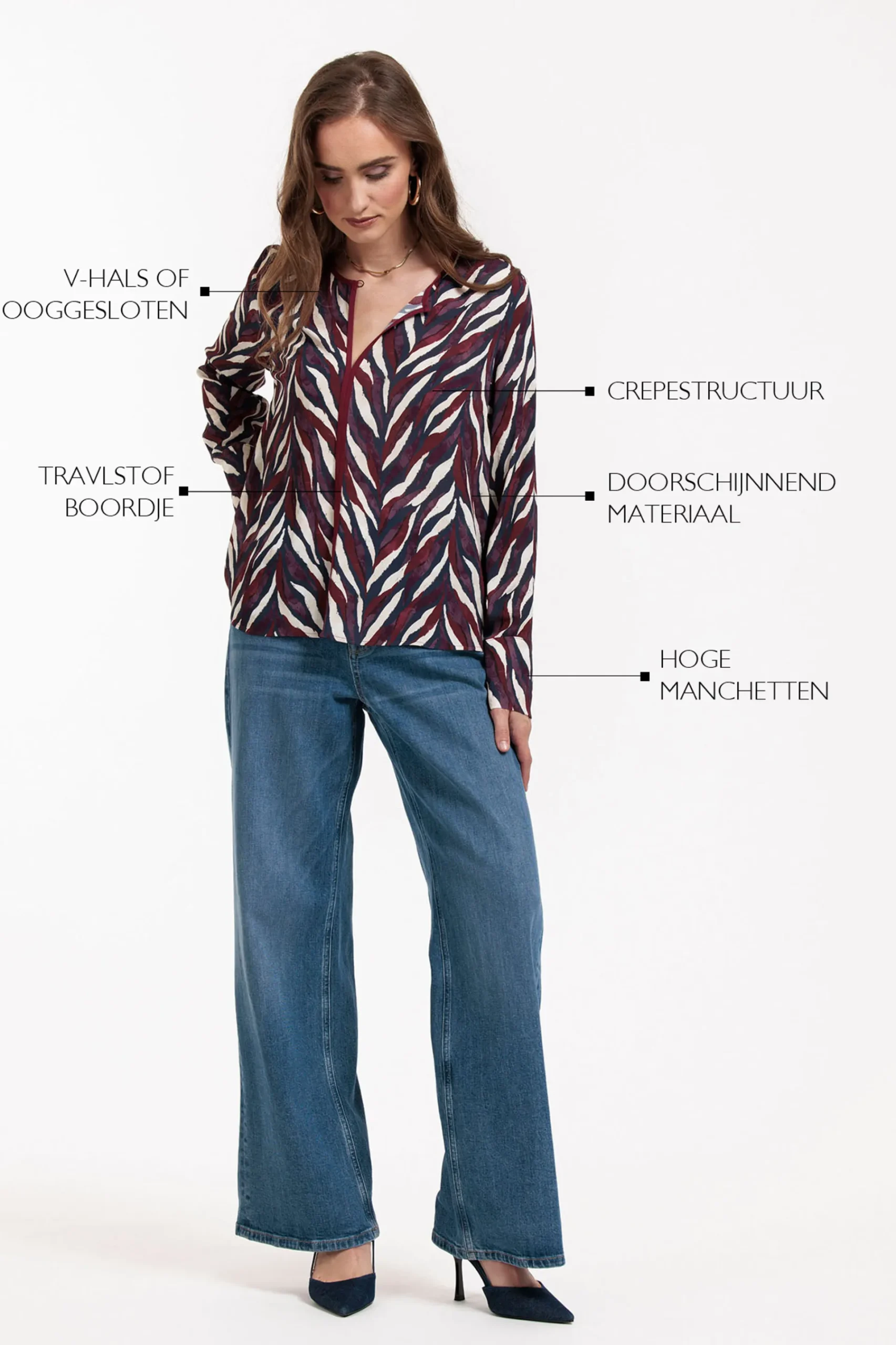 Studio Anneloes Veerle leaves crepe blouse -